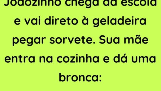 Joãozinho chega da escola e vai direto à geladeira