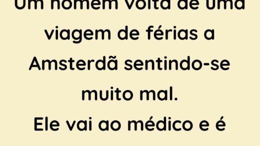 Um homem volta de uma viagem de férias